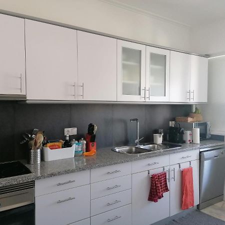 Apartamento Portela Лиссабон Экстерьер фото